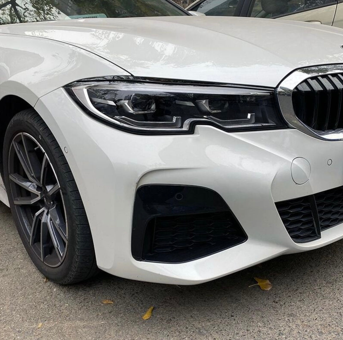 Bmw G20 G21 Kiiltävän mustat valoluomet