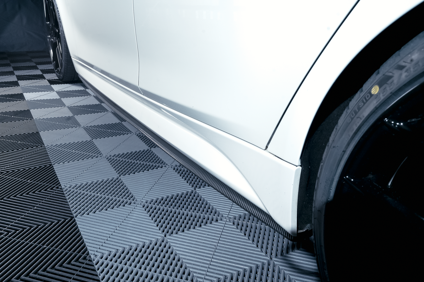 BMW F30 F31, M-Performance helmojen lisäosat carbon look