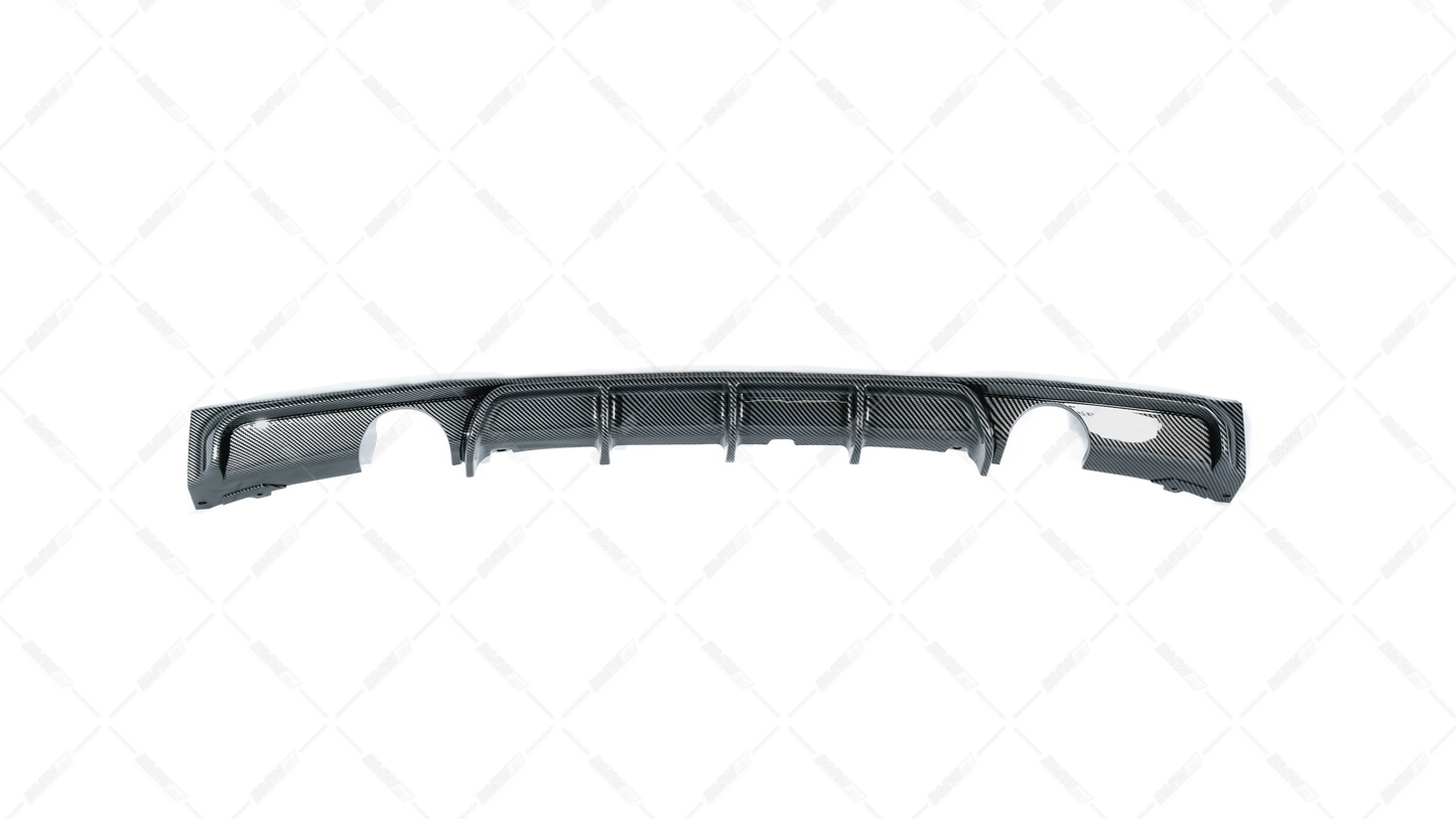 BMW F30 F31 M-Performance diffuusori M-Sport takapuskuriin carbon look