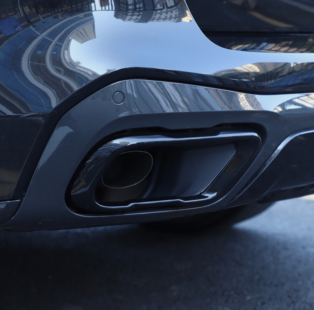 BMW X5 G05 X6 X7 2018 → Glossy black tailpipe covers