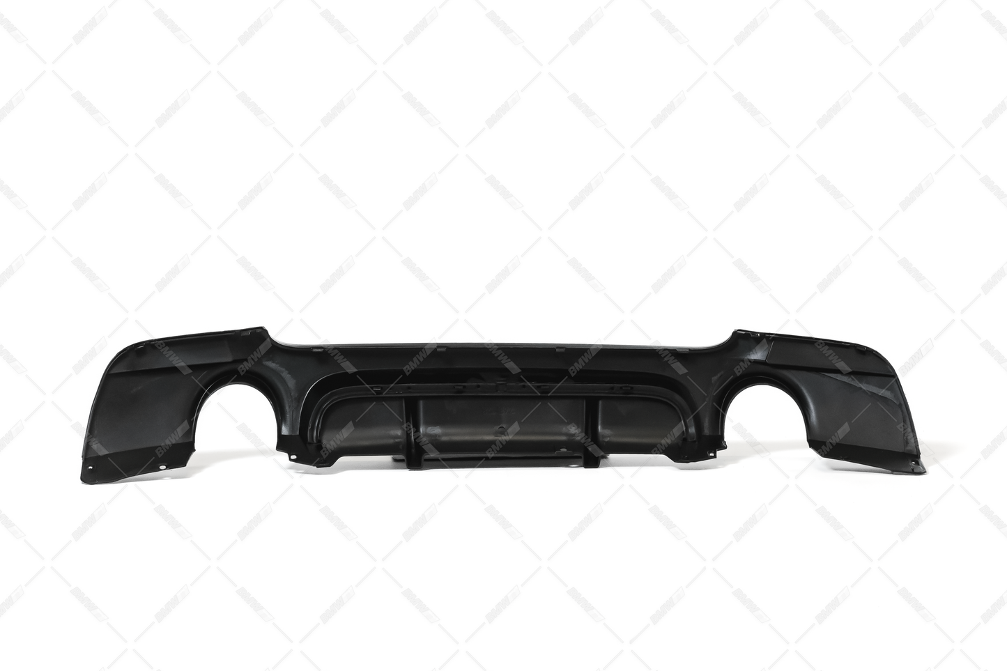 BMW E92 / E93, 335i/335d M-Performance Look takadiffuusori tuplaulostuloilla