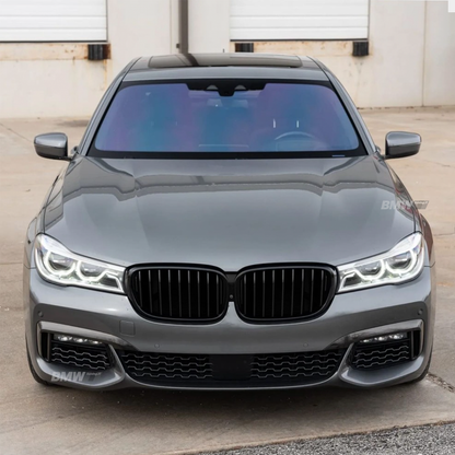 BMW G11 G12, Single kiiltävän mustat munuaiset