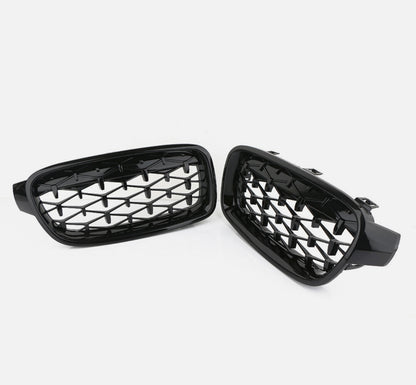 BMW F30 F31, Kiiltävän
mustat Diamond munuaiset