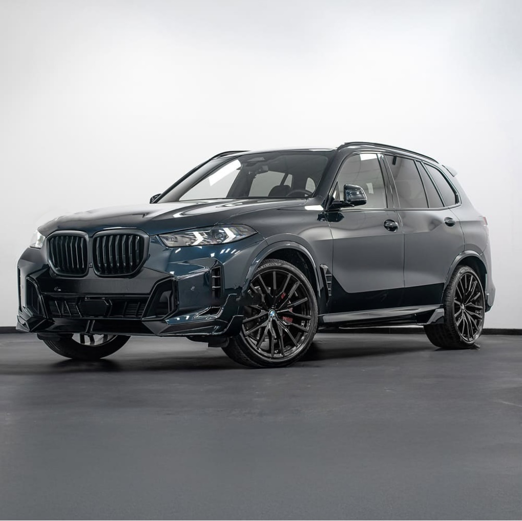 Bmw X5 G05 LCI, 2023–> Aero kit
Korisarja kiiltävän musta