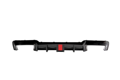 BMW F10 / F11, Competition takadiffuusori Jarruvalolla kiiltävä musta