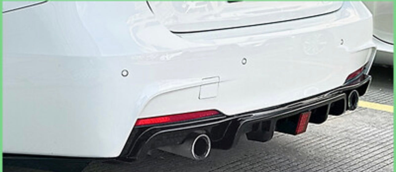 BMW F30 F31 Diffusori + splitterit, jarruvalolla kiiltävän musta