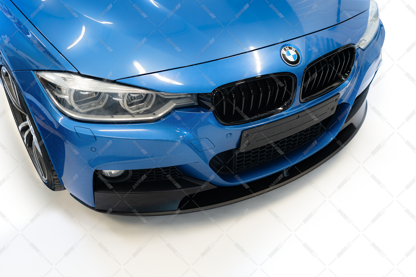 BMW F30 F31 M-performance etupuskurin lippa matta musta