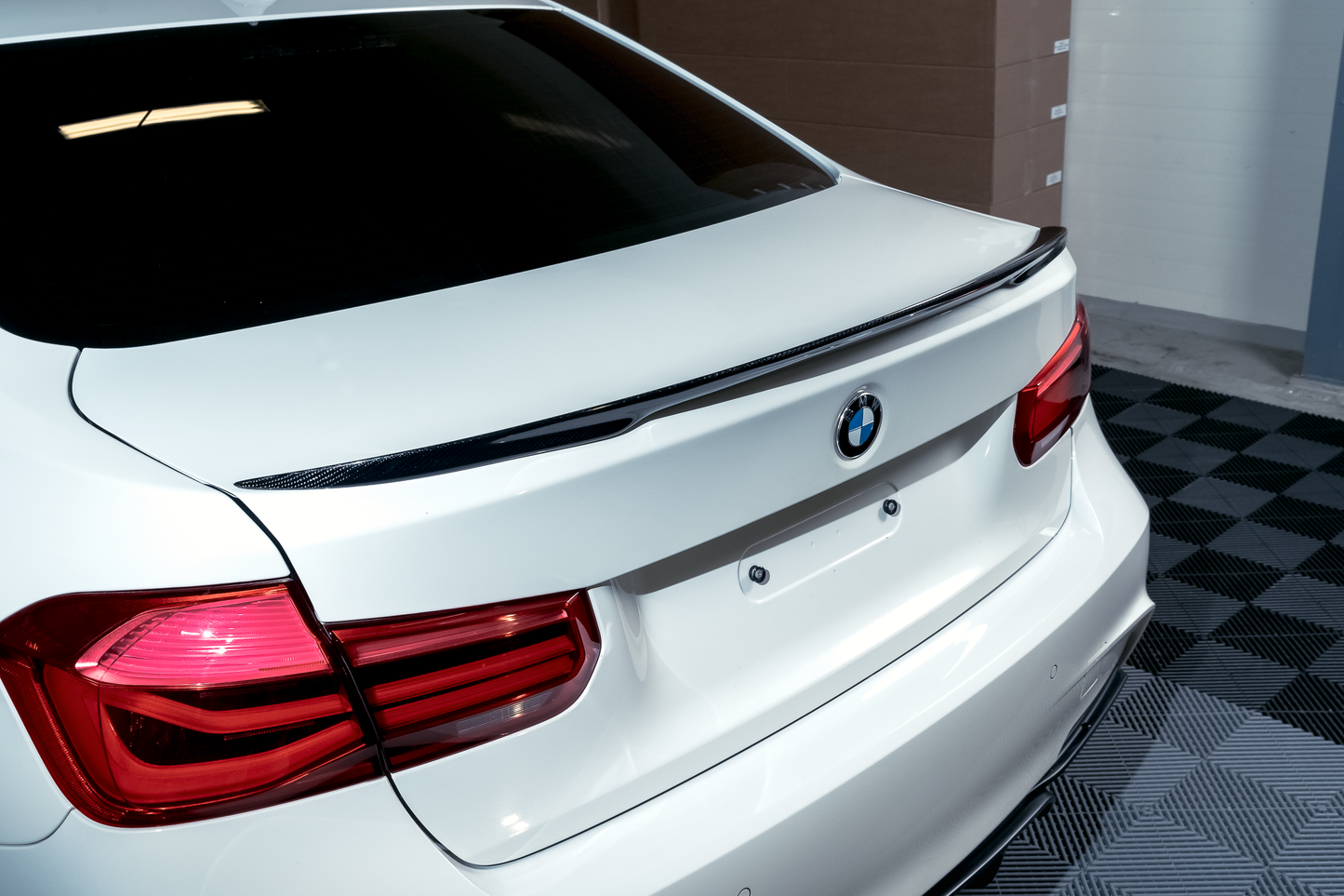 BMW F30 M-Performance takaspoileri aito hiilikuitu