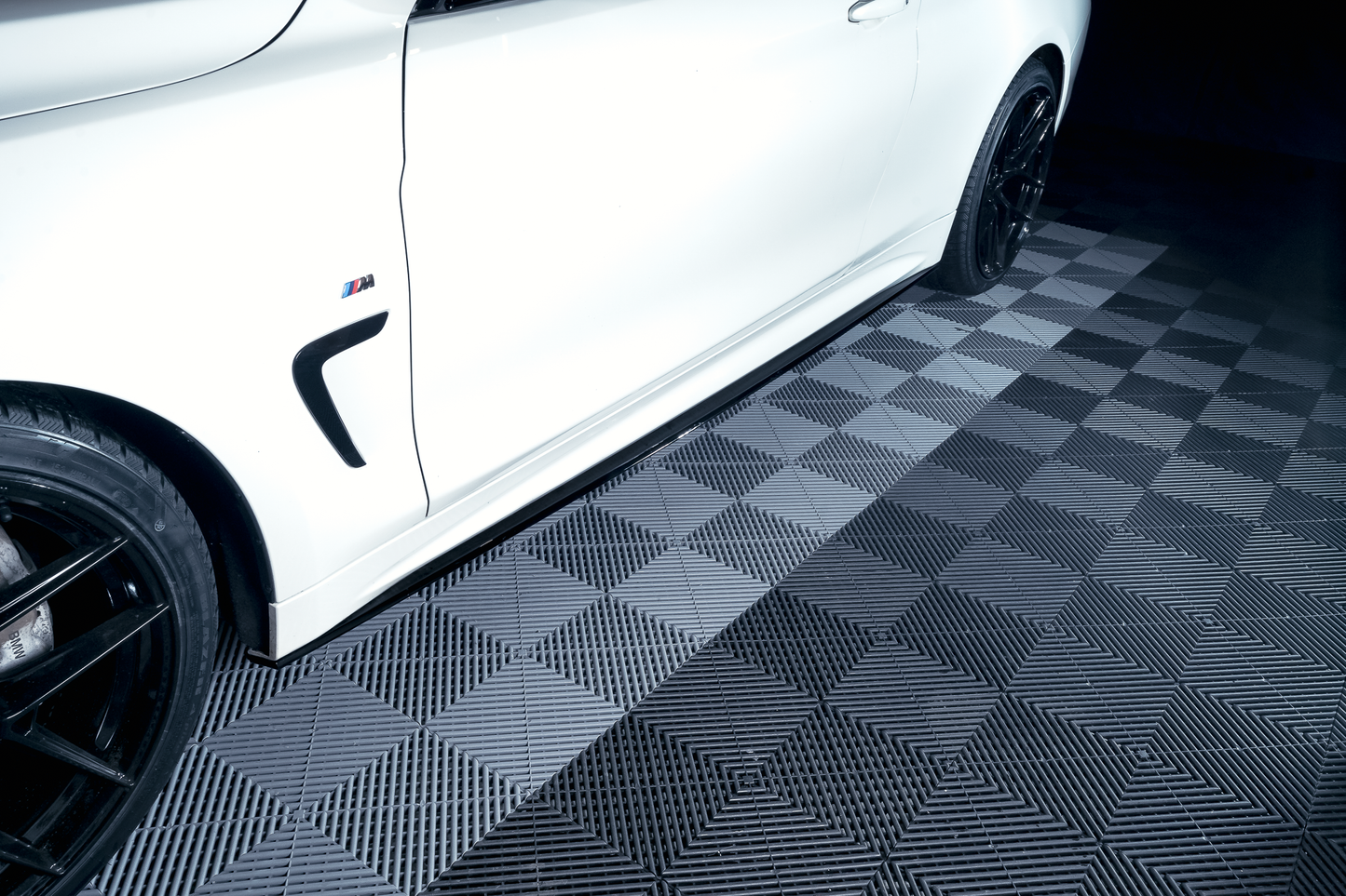 BMW F32 F33 F36,M-Performance helmojen lisäosat kiiltävän musta