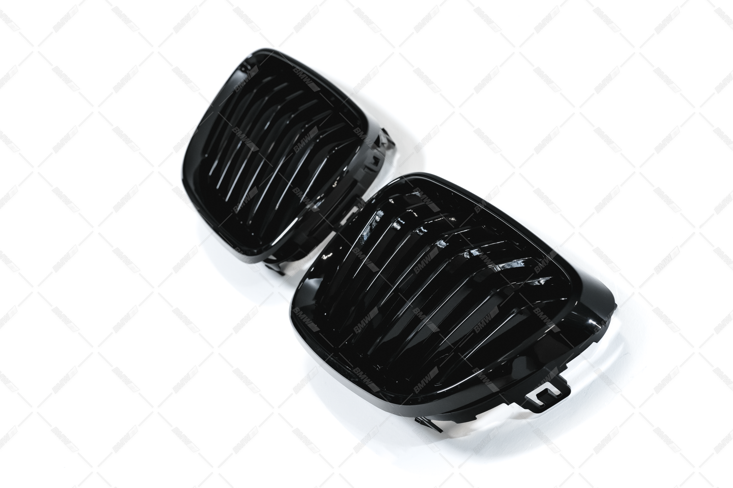 BMW F22 F23, Single grill kiiltävän mustat munuaiset