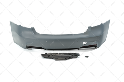 BMW F30 Sedan, M-sport look takapuskuri. PDC