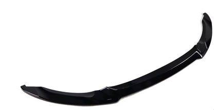 BMW F80 F82 F83 M3 M4, Etupuskurin lippa kiiltävän musta