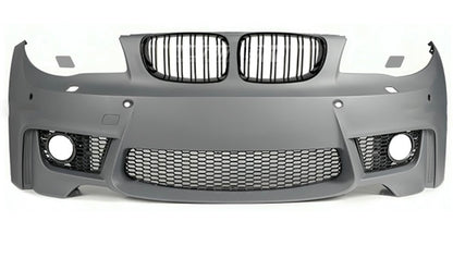 BMW E81 E82 E87 E88 1M-look etupuskuri. PDC / SRA sisältää munuaiset.