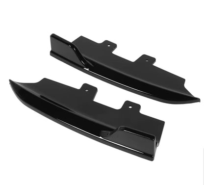 BMW F22 F23, Takapuskurin kiiltävän
mustat lisäpalat, kulmasplitterit