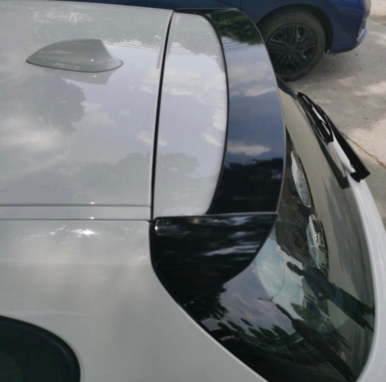 BMW E81 / E87, year 07-12 Glossy
 black rear spoiler