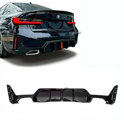 BMW G20 / G21 LCI model year 22-25
 M-look diffuser with brake light, glossy black