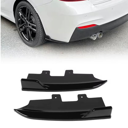 BMW F22 F23, Takapuskurin kiiltävän
mustat lisäpalat, kulmasplitterit