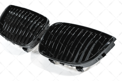 BMW E81 E82 E87 E88 Single Kiiltävän mustat munuaiset