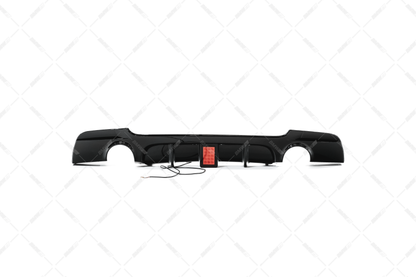 BMW E92 E93 05-11 M-Performance takapuskurin diffusori jarruvalolla kiiltävän musta