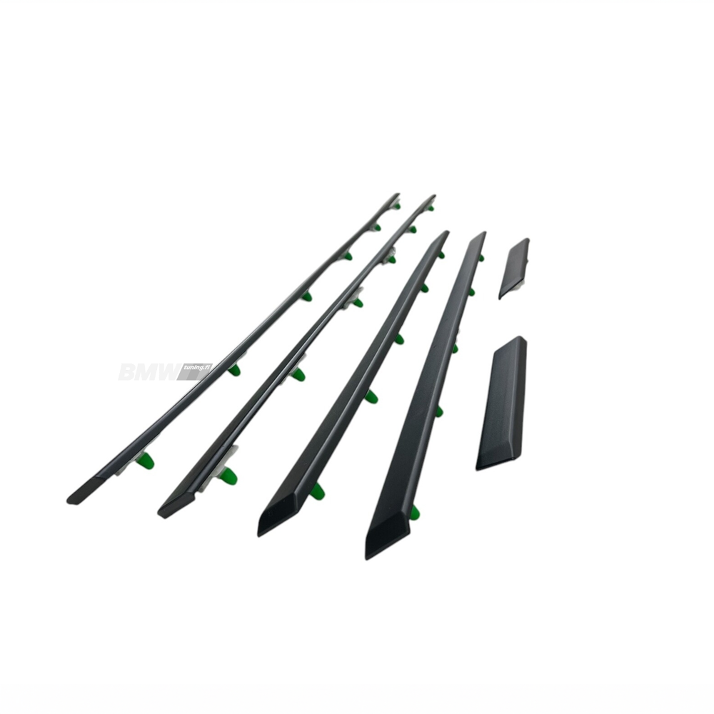Side Molding Set – BMW 5 Series E39 Sedan