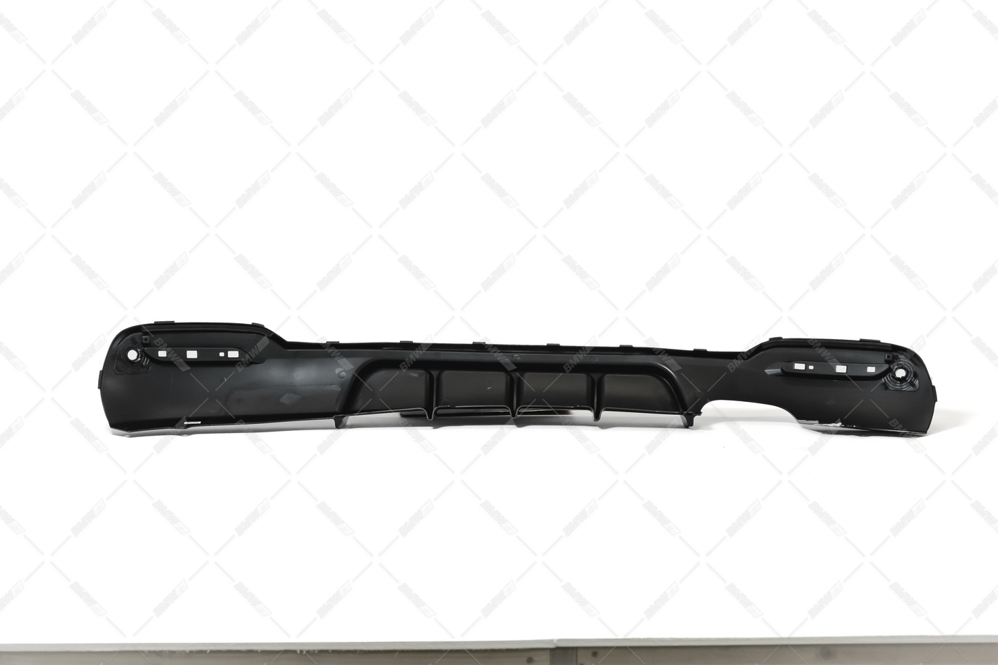 BMW F34 GT 2013-2018 M-Performance takapuskurin diffussori kiiltävän musta
